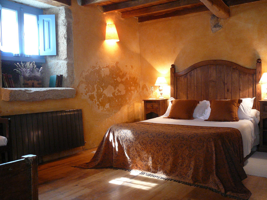 Casa Do Castelo De Andrade Guest House Puentedeume Rom bilde