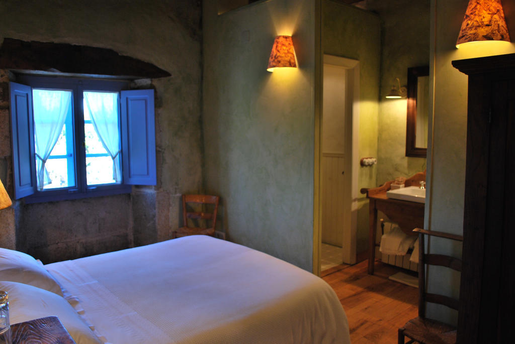 Casa Do Castelo De Andrade Guest House Puentedeume Eksteriør bilde